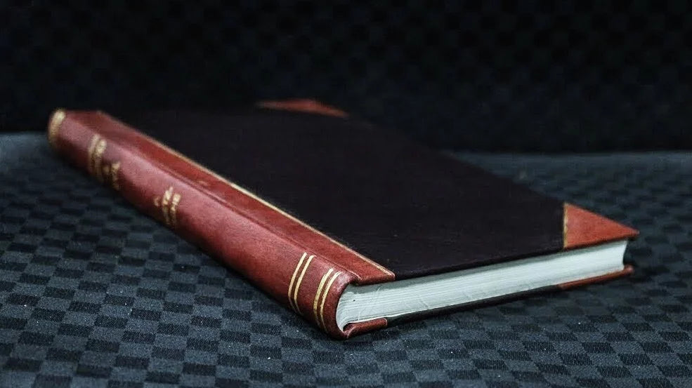 Die Sizeclerotienkrankheit der gemeinen Traubenkirsche und der Eberesche. (Sizeclerotinia Padi und Sizeclerotinia Aucupariae) von M. Woronin (1895) [Leatherbound]